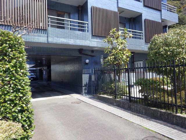 イナバホームズ