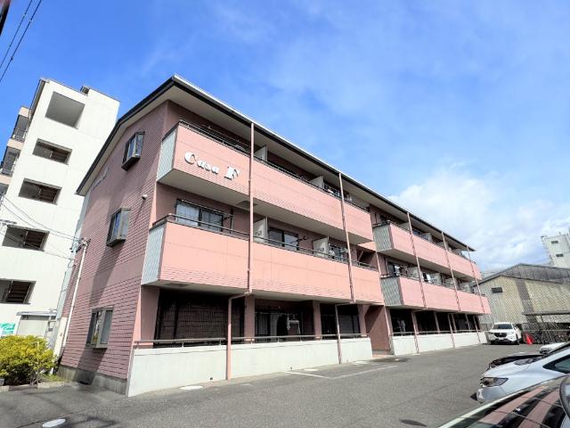 CASA F