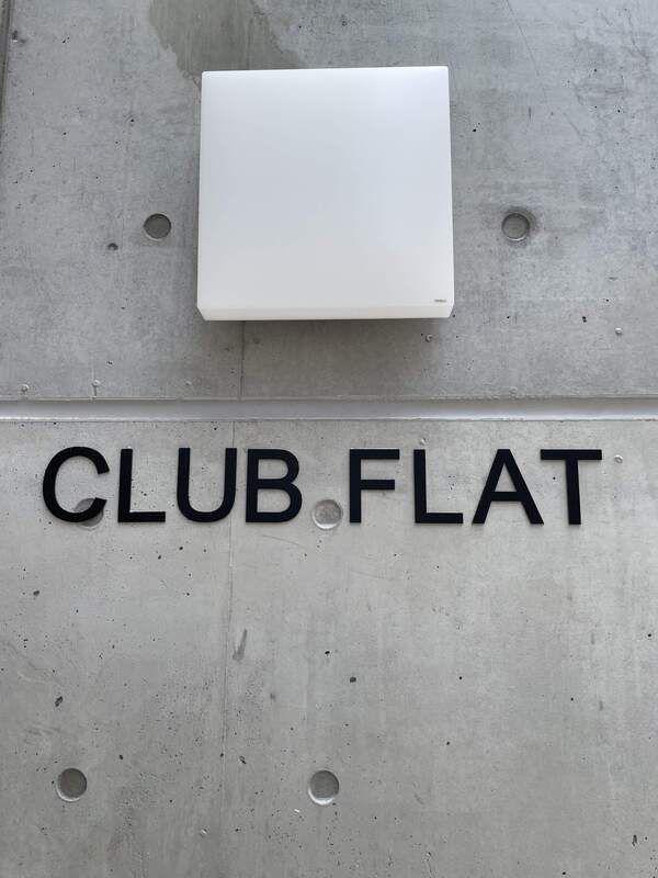 CLUB FLAT SHIMOUMA