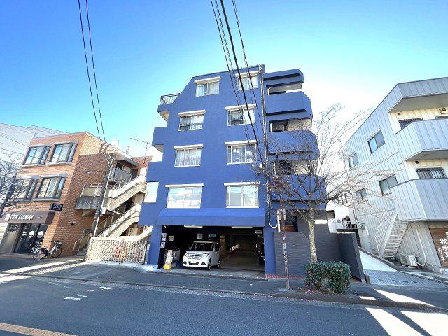 イースト BLUE MIYAMAE(1LDK/3階)