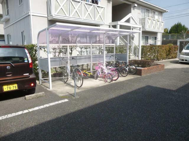 サンヴェール三好ヶ丘A