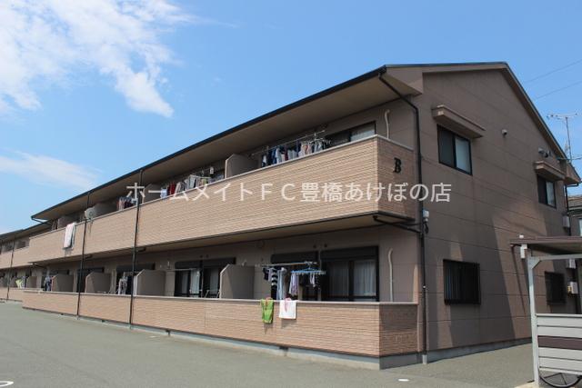 ブロードタウン神野B