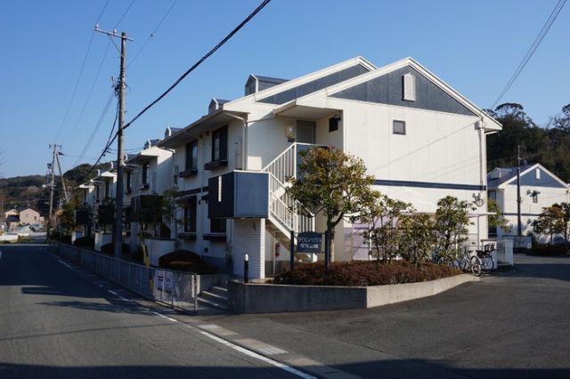 タウンハウス愛野公園 A(3DK/1階)