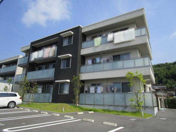 シャーメゾン初月IIB棟
