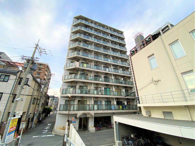 ファミーユ今里
