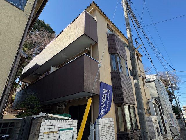ジュネパレスコスギ