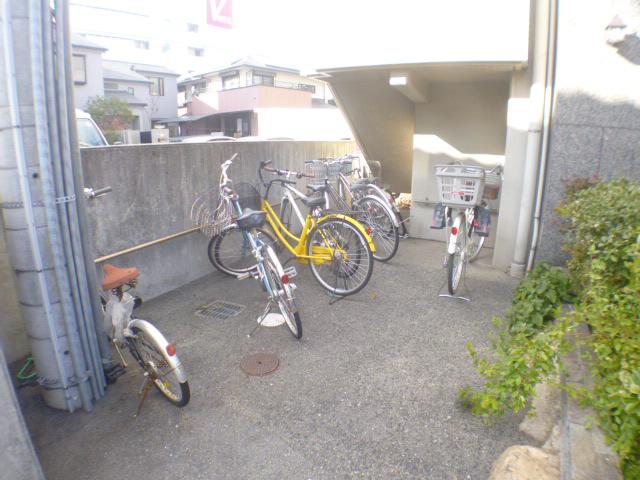 ヴィラウエスト御影