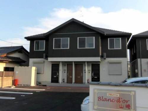 ブランドール山崎 参番館