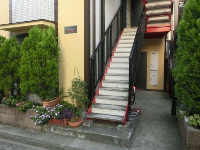 STUDIO REBECCA