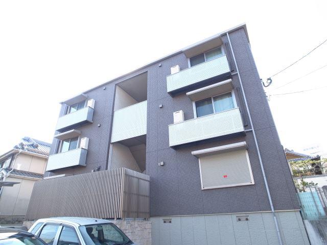 シャーメゾン大橋