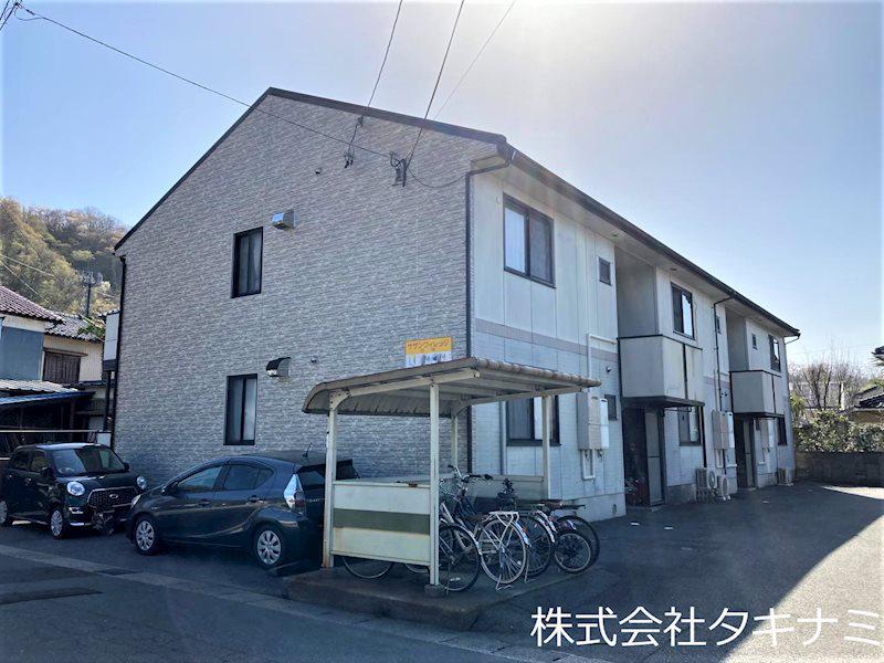 サザン ヴィレッジ B棟