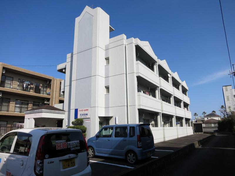 ファミール中村