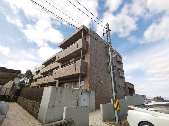 レージュ竜泉