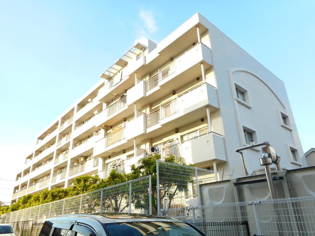 ホワイトハウスうれし野
