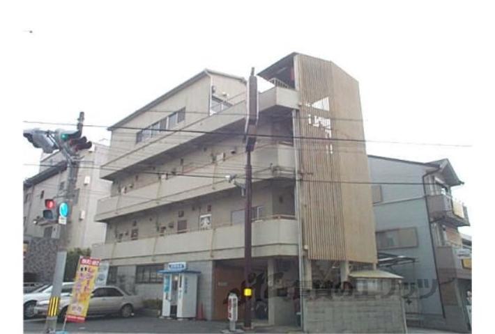 ヤマゴビル
