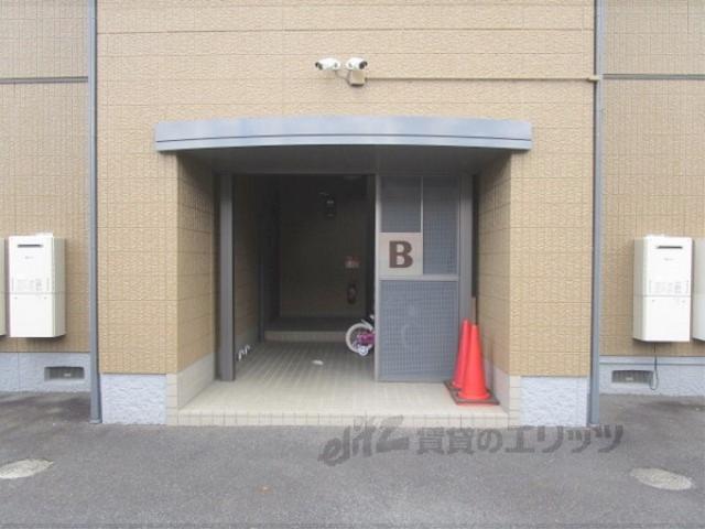 サンビレッジⅡ B棟