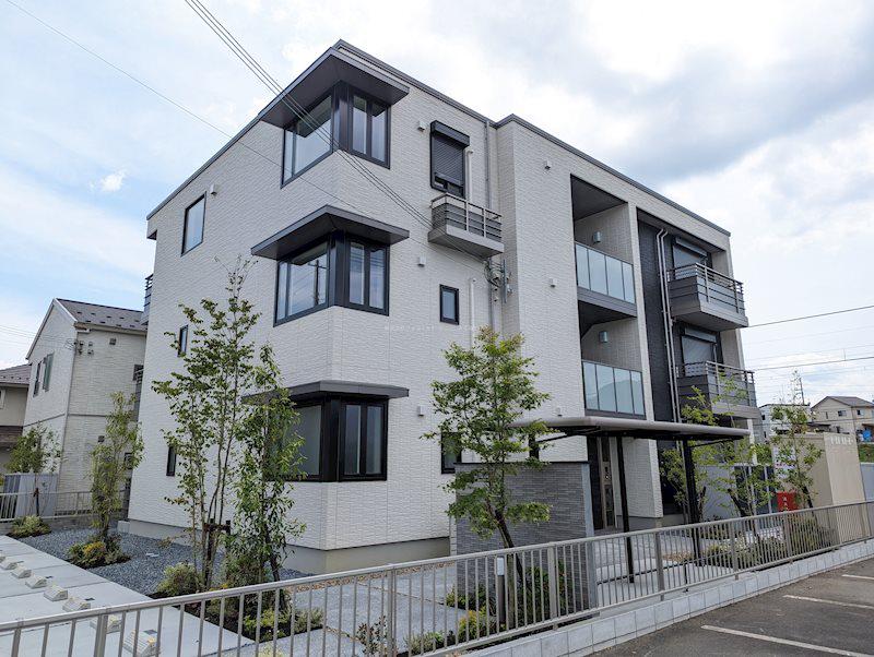 シャーメゾン五月
