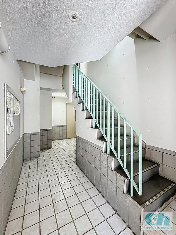 江川ホームズ