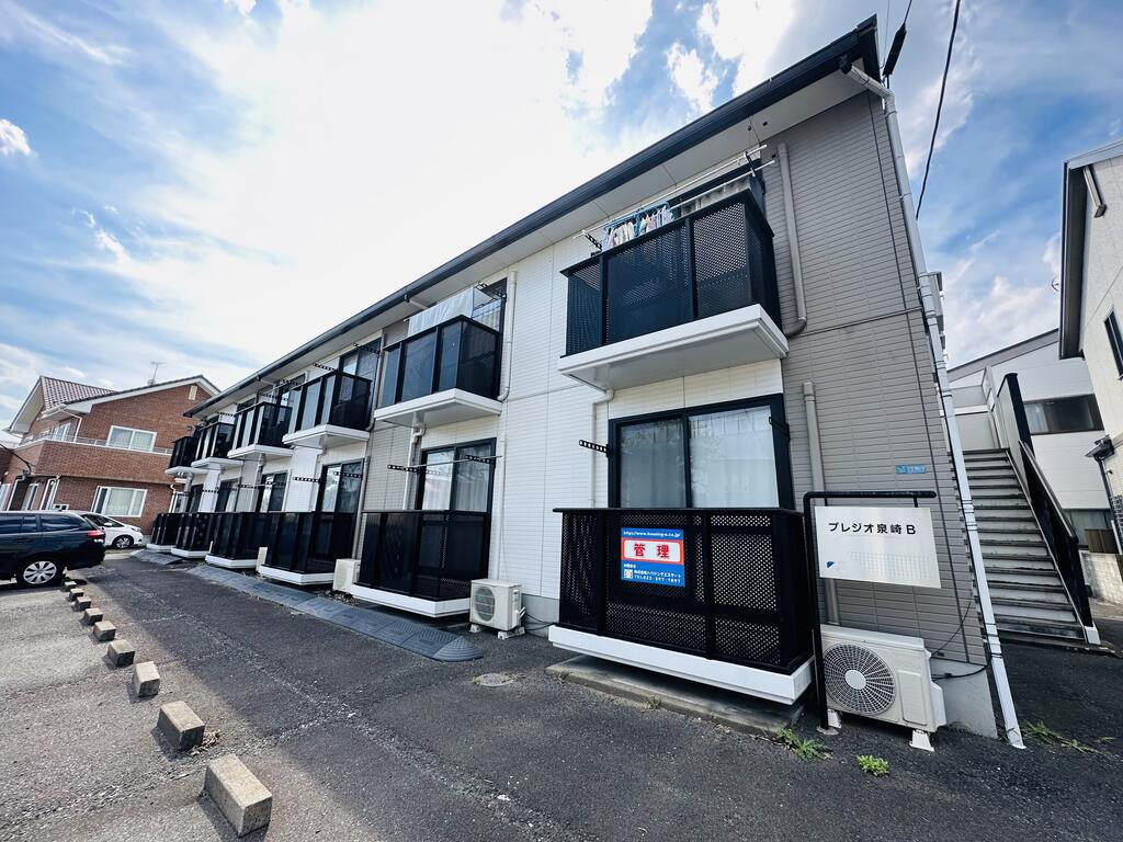 プレジオ泉崎B