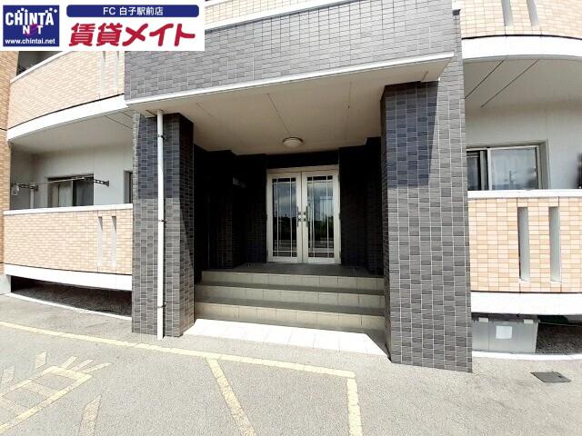 近鉄名古屋線 白子駅 徒歩18分 5階建 築16年