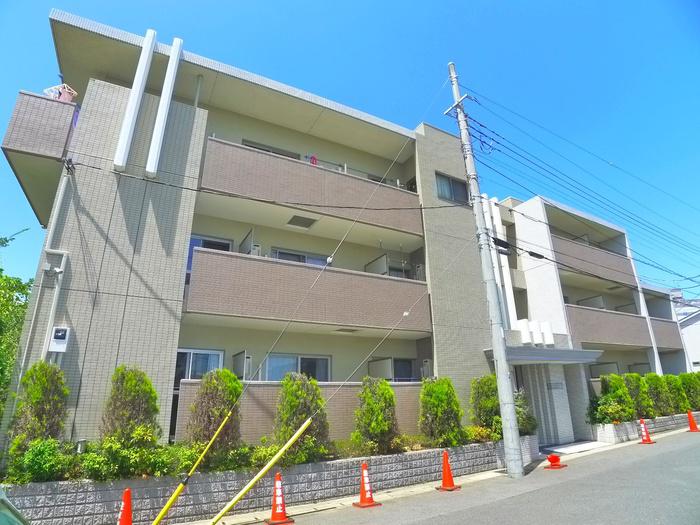 アラモード パレス