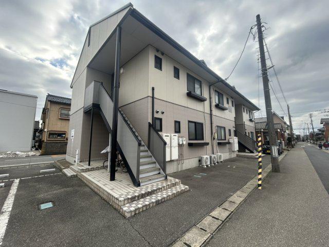 Nミレニアム(2DK/1階)