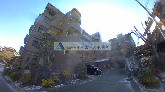 カーサフィオーレ壱番館