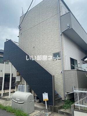 パールスター・シャニン