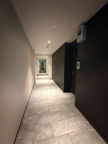 DUE ウエスト AZABU HOUSE