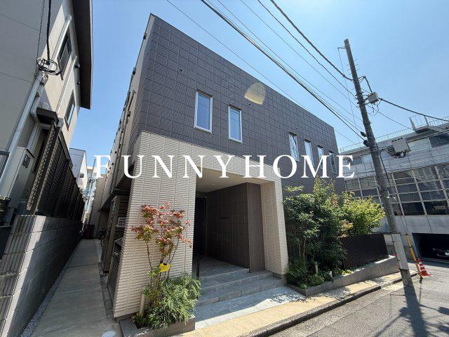 DUE ウエスト AZABU HOUSE