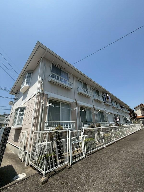 サンカレッジ
