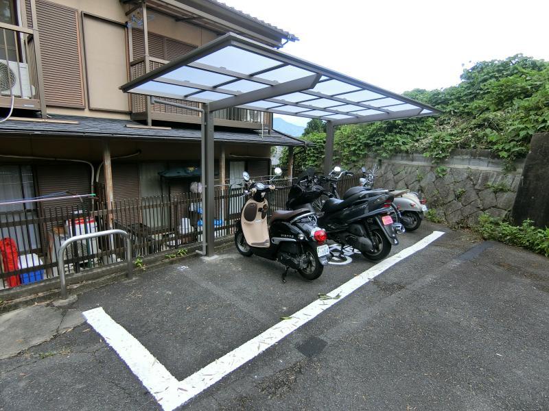 ハイツ滝川