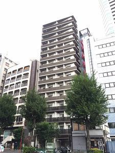 パークリュクス新宿御苑前モノ
