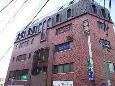 ロイヤル伊集院ビル
