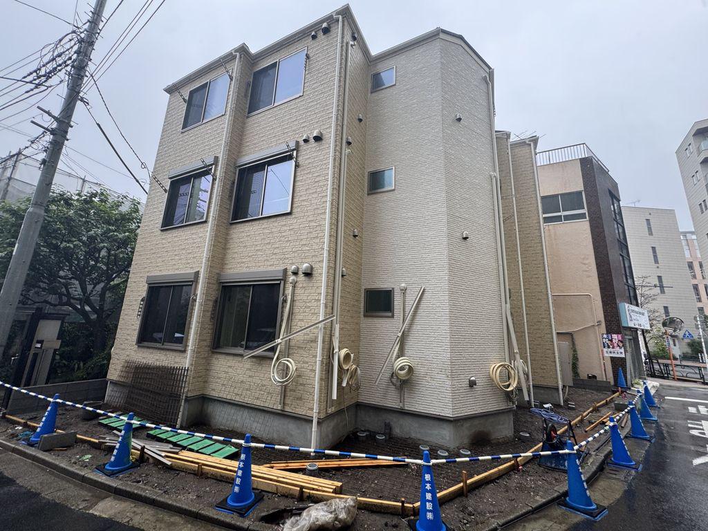 レジェンド西日暮里