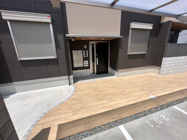 T´Sコート中通