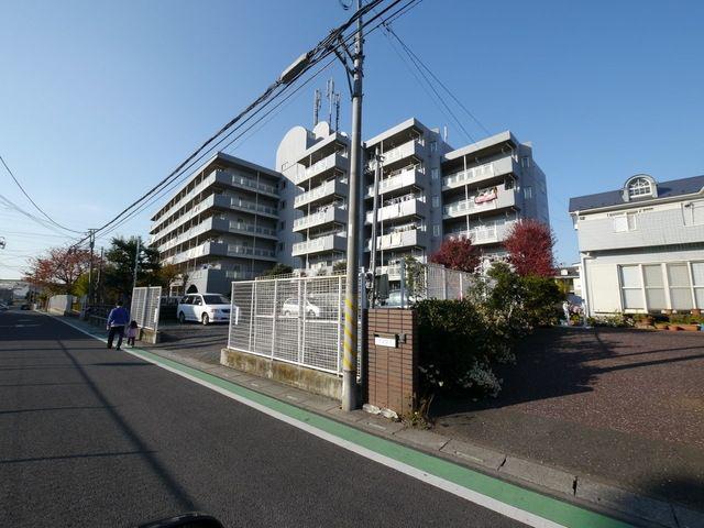 グランドール・ラシン