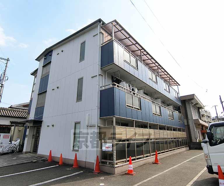 アーネストハイツC棟