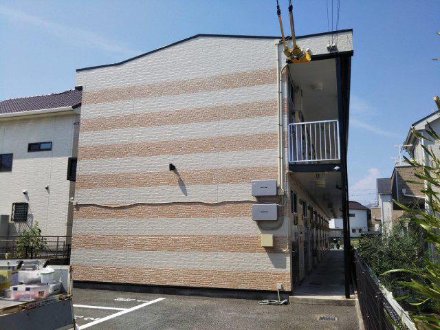 レオパレスアイ