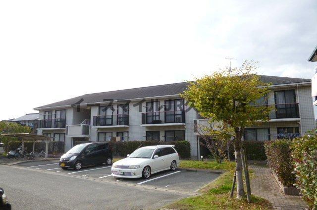 フラワーガーデン津福B棟