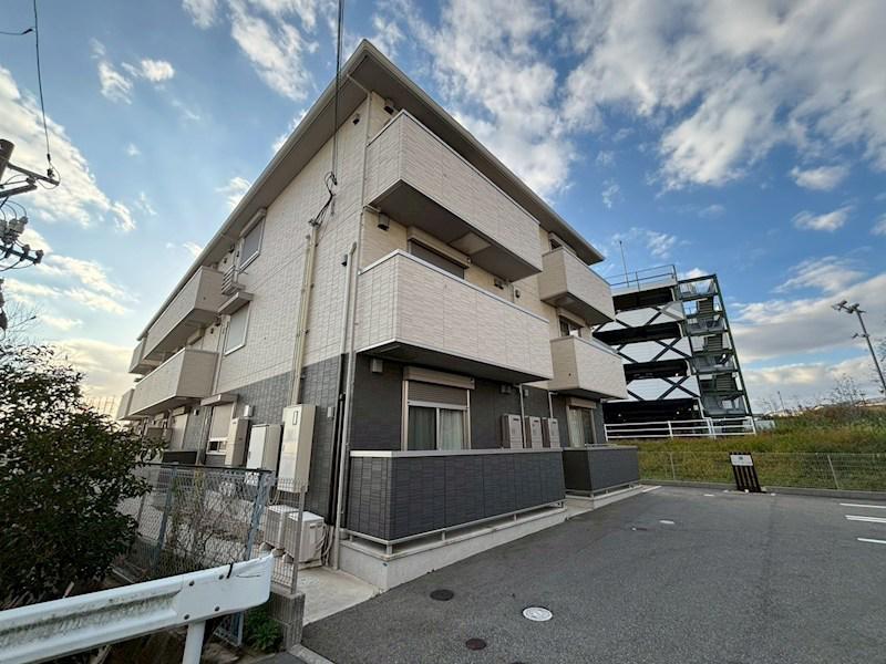 クローバー富士1号館