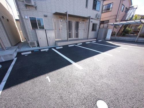 ルーエ子平町