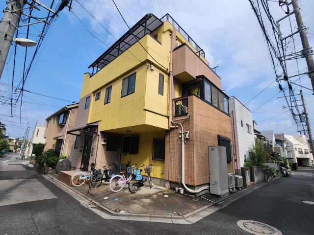 ディーダムハウス