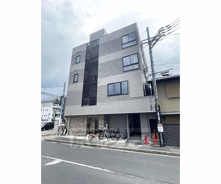 NAKANISHI FIRST BLD