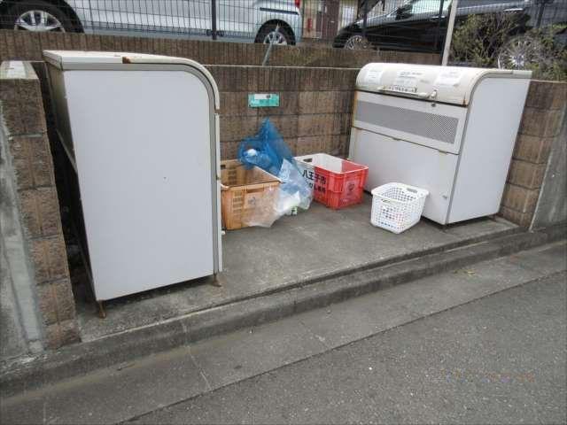 レオパレスコスモスカイ
