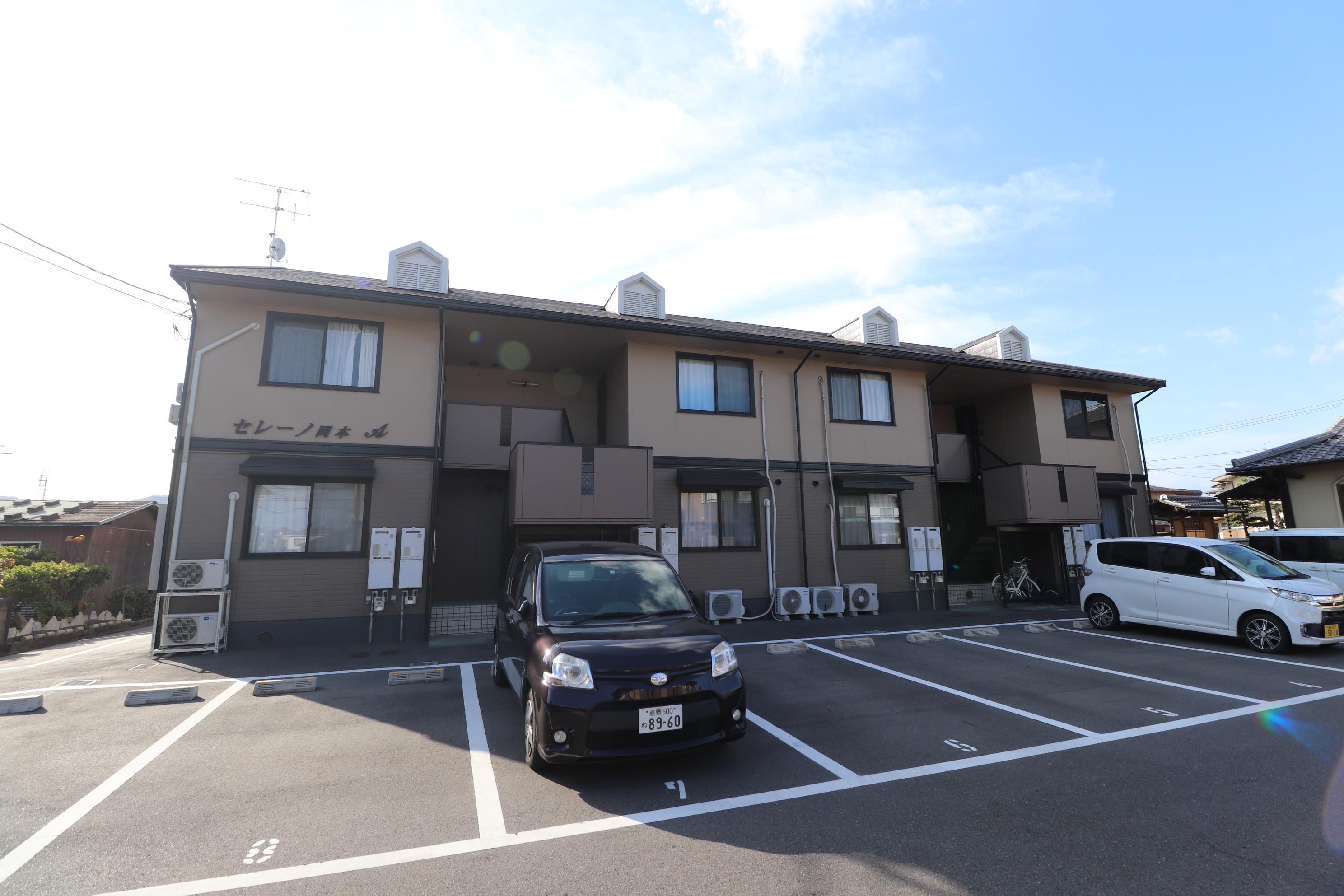 セレーノ岡本A棟