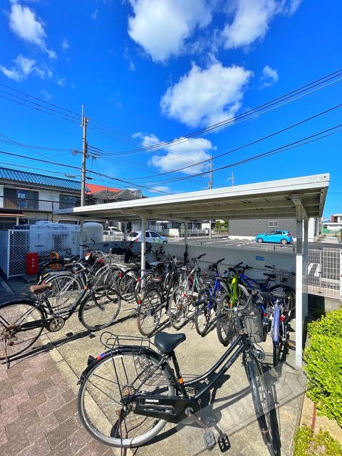 リヴィエール岩出I