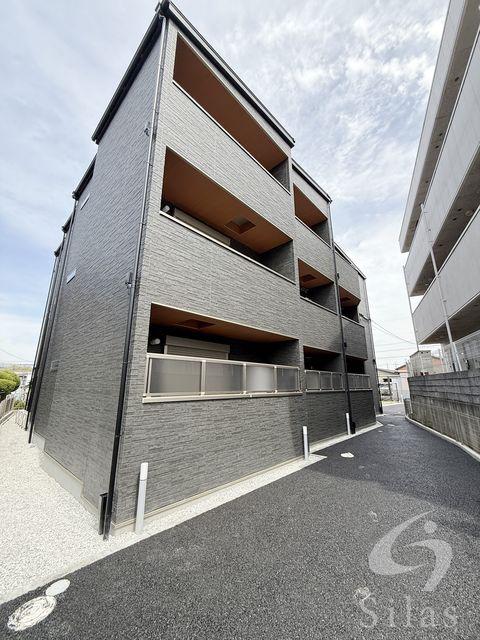 セレニティ豊川A棟