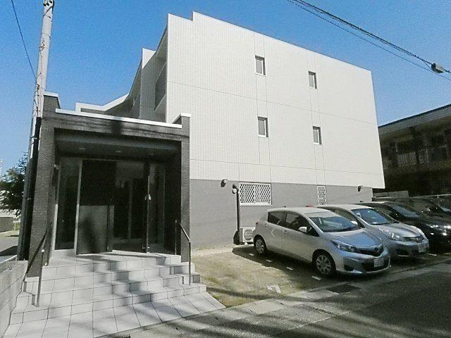 クレスト社台
