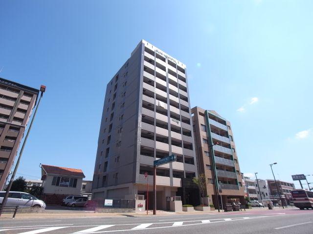 サン・ネストピア箱崎駅前